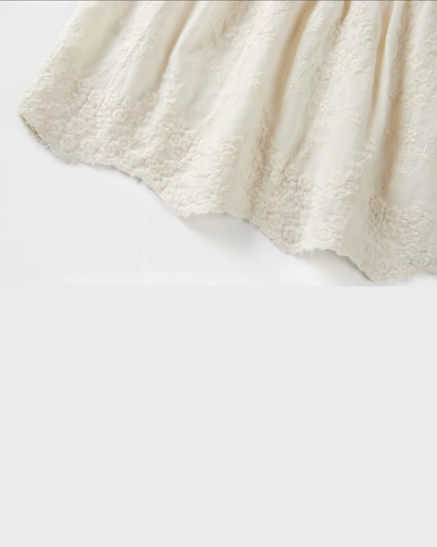 Sleeveless Lace Top, Waist-cinching